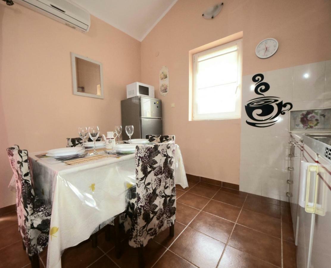 Apartman Milosevic Kotor Luaran gambar